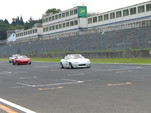 0647.jpg (17641 �o�C�g)