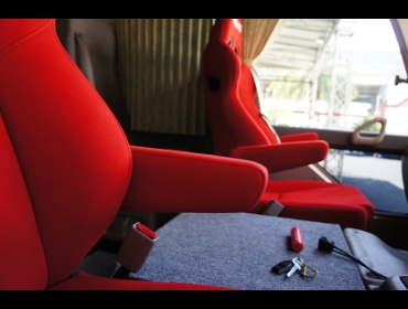 TOYOTA�@�R�[�X�^�[�@�h�A�����@�Ɂ@RECARO�i���J���j�@SR-7F�@KK100�@RED�@�A�[�����X�g�t���@�~���E�@����