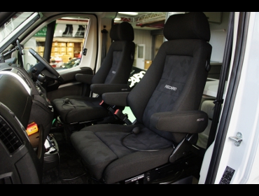 �t�B�A�b�g�@DUCATO�@�L�����s���O�@�Ɂ@RECARO�i���J���j�@�G���S���hMV�@BK�@�A�[�����X�g���E�@���@�V�[�g�q�[�^�[�t���@�~���E�@����