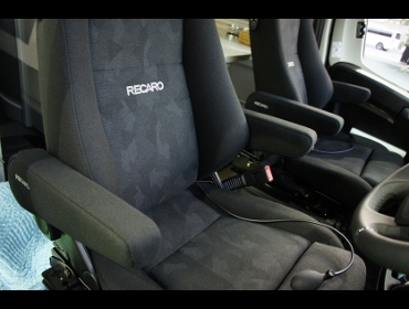 �t�B�A�b�g�@DUCATO�@�L�����s���O�@�Ɂ@RECARO�i���J���j�@�G���S���hMV�@BK�@�A�[�����X�g���E�@���@�V�[�g�q�[�^�[�t���@�~���E�@����