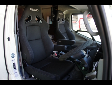 TOYOTA�@�J�����[�h�@�Ɂ@RECARO�i���J���j�@SR-7F�@GK100�@BK/BK�@�~���E�@����
