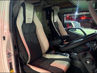 TOYOTA�@�o���e�b�N�@ZiL520�@�J�����[�h�i2020�N�j�@�Ɂ@RECARO�i���J���j�@LX-F�@IL110H�@���@�A�[�����X�g�t���@�~���E�@����