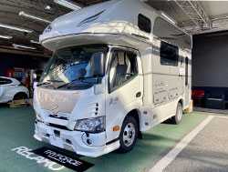 TOYOTA�@�J�����[�h�@GDY281���i2025�N�j�@�Ɂ@RECARO�i���J���j�@LX-F�@WL110H�@A/R�@���@�V�[�g�q�[�^�[�t���@�~���E�@����