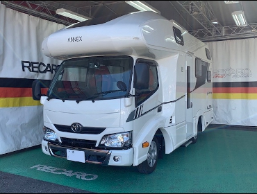 TOYOTA�@�J�����[�h�@�A�l�b�N�X���o�e�B52DB�i2021�N�j�@�Ɂ@RECARO�i���J���j�@SR-7F�@GU100�@BK/RED�@�A�[�����X�g�t���@����