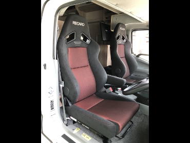 TOYOTA�@�J�����[�h�@�L�����s���O�J�[�i2020�N�j�@�Ɂ@RECARO�i���J���j�@SR-7F�@GK100�@BK/RED�@�A�[�����X�g�t���@�~���E�@����