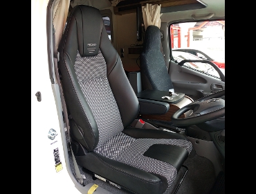 TOYOTA�@�J�����[�hZIL520�@GDY281���i2022�N�j�@�Ɂ@RECARO�i���J���j�@LX-F�@WL110H�@BK�@�A�[�����X�g�t���@����