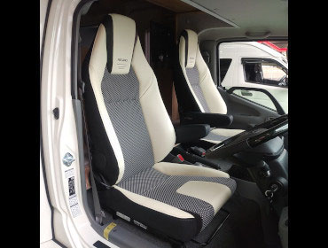 TOYOTA�@�J�����[�h�i2021�N�j�@�Ɂ@RECARO�i���J���j�@LX-F�@WL110H�@���@�A�[�����X�g�t���@�~���E�@����