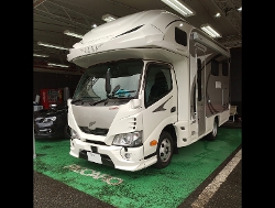 TOYOTA�@�J�����[�h�@GDY281���i2022�N�j�@�Ɂ@RECARO�i���J���j�@SR-7F�@GU100H�@�u���E���@�A�[�����X�g�t���@����