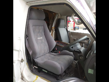 MAZDA�@�{���S�@�L�����s���O�J�[�@TC XK82T�i2004�N�j�@�Ɂ@RECARO�i���J���j�@�G���S���hD�@�O���C�@����