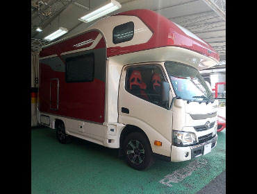 TOYOTA�@�J�����[�h�@�L�����s���O�J�[�@KDY�i2022�N�j�@�Ɂ@RECARO�i���J���j�@SR-7F�@GU100H�@RED�@�V�[�g�q�[�^�[�t���@�~���E�@����