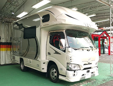 TOYOTA�@�i�b�c�@�N���A5.3X�@GDY281���i2023�N�j�@�Ɂ@RECARO�i���J���j�@SR-7F�@GU100H�@RED�@�V�[�g�q�[�^�[�t���@�~���E�@����