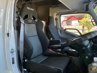 TOYOTA�@�J�����[�h�@GDY281���@�Ɂ@RECARO�i���J���j�@SR-7F�@GK100�@BK/SIL�@����