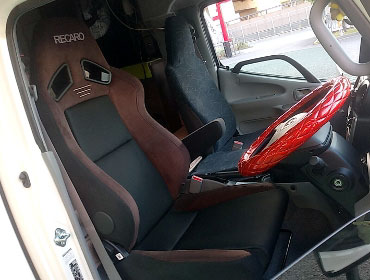 TOYOTA�@�J�����[�h�@GDY�@�Ɂ@RECARO�i���J���j�@SR-7F�@GU100H�@�u���E���@�V�[�g�q�[�^�[�t���@����