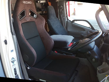 TOYOTA�@�J�����[�h�@KDY281�i2017�N�j�@�Ɂ@RECARO�i���J���j�@SR-7F�@GU100H�@�u���E���@�V�[�g�q�[�^�[�t���@����