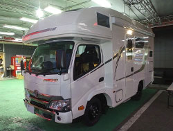 TOYOTA�@�J�����[�h�@2DG-GDY281�i2023�N�j�@�Ɂ@RECARO�i���J���j�@SR-7F�@GU100�@�u���E���@A/R�@�~���E�@����