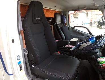 TOYOTA�@�J�����[�h�@LDF-KDY281���i2020�N�j�@�Ɂ@RECARO�i���J���j�@LX-F�@TR�@NN�@BK�@�V�[�g�q�[�^�[�t���@����