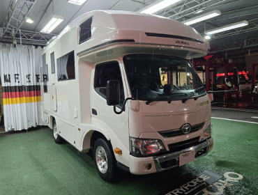 TOYOTA�@�J�����[�h�@KDY281���@�Ɂ@RECARO�i���J���j�@SR-C�@UT100H�@A/R�@BK�@�~���E�@����