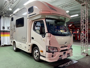 TOYOTA�@�J�����[�h�@GDY281���i2024�N�j�@�Ɂ@RECARO�i���J���j�@SR-C�@UT100H�@�T�[�W�O���C�@�V�[�g�q�[�^�[�t���@�A�[�����X�g�t���@����