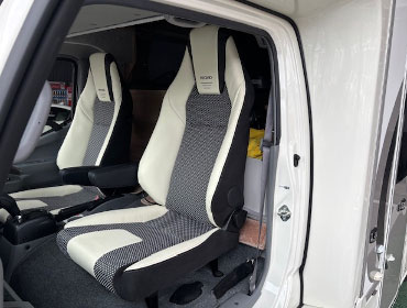 TOYOTA�@�J�����[�h�@2DG-GDY281���i2023�N�j�@�Ɂ@RECARO�i���J���j�@LX-F�@WL110H�@A/R�@�A�[�����X�g�t���@�~���E�@����