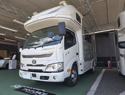 TOYOTA�@�A���b�^�@�J�����[�h�x�[�X�L�����s���O�@2DG-GDY231���i2025�N�j�@�Ɂ@RECARO�i���J���j�@SR-C�@UT100H�@A/R�@BK�@�V�[�g�q�[�^�[�t���@���@�A�[�����X�g�t���@�~���E�@����