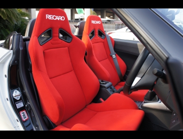 RECARO�i���J���V�[�g�j�@DAIHATSU�@�R�y���@LA400K��RECARO�i���J���j�@SR-7 KK100 RED�@�q�[�^�[�t�@���@SR-7F KK100�@RED�@�q�[�^�[�t�@����