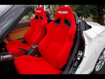 RECARO�i���J���V�[�g�j�@DAIHATSU�@�R�y���@LA400�Ƀ��J���@SR-7 KK100 RED�@���@SR-7F KK100 RED�@����