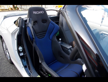 RECARO�i���J���V�[�g�j�@DAIHATSU�@�R�y���@LA400K�Ƀ��J���@RS-G SK2 BK/BL�@����