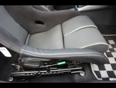 RECARO�i���J���V�[�g�j�@DAIHATSU�@�R�y�����[�u�@LA400K�Ƀ��J���@RS-G GK�@H�i�V�[�g�q�[�^�[�t���j�@BK/SIL�@����