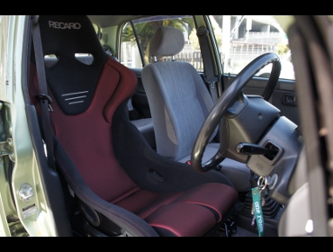 RECARO�i���J���V�[�g�j�@DAIHATSU�@�~���@L700�Ƀ��J���@TS-G GK�@BK/RED�@����