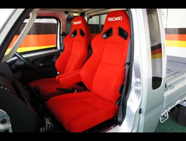 RECARO�i���J���V�[�g�j�@DAIHATSU�@�n�C�[�b�g�W�����{�@S500�@�Ɂ@RECARO�i���J���j�@SR-7F�@KK100�@RED�@A/R�@�~2�r�@����