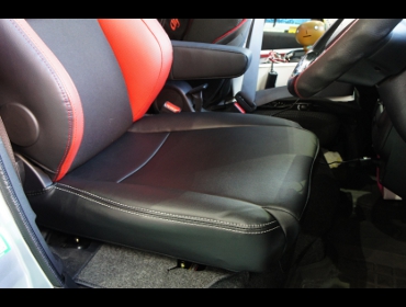 DAIHATSU�@�n�C�[�b�g�J�[�S�@�N���[�Y�^�[�{�@S321V�i2018�N5���j�@�Ɂ@RECARO�i���J���j�@SR-7F�@Lassic�@RED�@�A�[�����X�g�t���@����