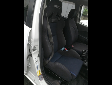 DAIHATSU�@�u�[���@X4M312S�@�Ɂ@RECARO�i���J���j�@SR-7�@GK100�@BK/BL�@����