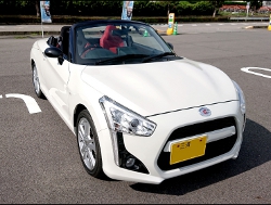 DAIHATSU�@�R�y�����[�u�@LA400K�@�Ɂ@RECARO�i���J���j�@RS-G�@GK�@BK/RED�@�V�[�g�q�[�^�[�t���@����