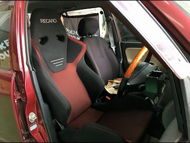 DAIHATSU�@�~���W�[�m�@L700S�i2000�N�j�@�Ɂ@RECARO�i���J���j�@SR-6�@GK100S�@BK/RED�@����