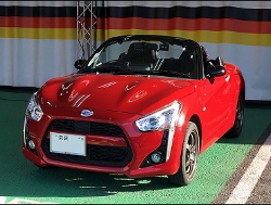 DAIHATSU�@�R�y���@LA400K�i2018�N�j�@�Ɂ@RECARO�i���J���j�@TS-G�@GK�@BK/BK�@����