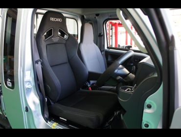 DAIHATSU�@�n�C�[�b�g�W�����{�@S500�n�i2020�N�j�@�Ɂ@RECARO�i���J���j�@SR-7F�@GK100�@BK/BK�@�A�[�����X�g�t���@����
