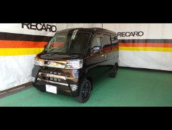 DAIHATSU�@�n�C�[�b�g�J�[�S�@S331V�i2021�N�j�@�Ɂ@RECARO�i���J���j�@LX-F�@IN110�@BK�@�A�[�����X�g�t���@����