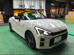 DAIHATSU�@�R�y��GR�X�|�[�c�@LA400K�@�Ɂ@RECARO�i���J���j�@TS-G�@GK�@BK/BK�@�V�[�g�q�[�^�[�t���@����