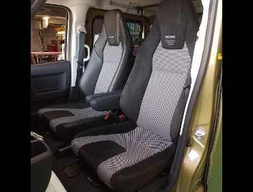DAIHATSU�@�A�g���[RS�@S700�n�i2022�N�j�@�Ɂ@RECARO�i���J���j�@LX-F�@WL110H�@BK�@�V�[�g�q�[�^�[�t��/�A�[�����X�g�t���@���@LX-F�@WU110�@BK�@�A�[�����X�g�t���@����