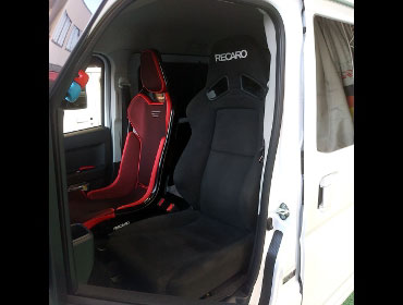 DAIHATSU�@�n�C�[�b�g�A�g���[�@S700V�i2022�N�j�@�Ɂ@RECARO�i���J���j�@RCS�@BK�V�F��/RED���b�V���@����