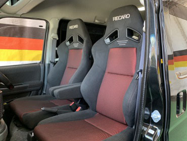 DAIHATSU�@�A�g���[���S���@S331G�i2021�N�j�@�Ɂ@RECARO�i���J���j�@SR-7F�@GK100�@BK/RED�@�V�[�g�q�[�^�[�t���@�A�[�����X�g�t���@���@SR-7F�@GK100�@BK/RED�@����