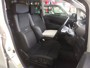 DAIHATSU�@���[�u�@LA100S�@�Ɂ@RECARO�i���J���j�@�I���\�y�hDL220HV�@����