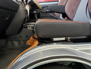 DAIHATSU�@�i�n�b�s�[�����v���X�j�@�n�C�[�b�g�g���b�N�@�L�����s���O�J�[�@S510P�i2023�N�j�@�Ɂ@RECARO�i���J���j�@LX-F�@WU110�@A/R�@�u���E���@�A�[�����X�g�t���@���@LX-F�@WU110�@A/R�@�u���E���@���ʃV���[�g�J�b�g���H�@����