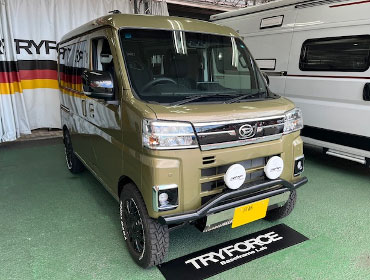 DAIHATSU�@�A�g���[�@S710V�i2024�N�j�@�Ɂ@RECARO�i���J���j�@SR-C�@BK100�@A/R�@BK/BK�@����