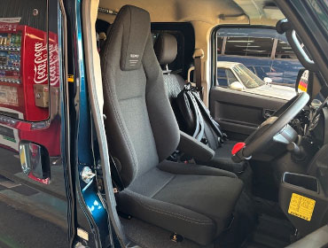 DAIHATSU�@�A�g���[�@3BD-S700V�i2022�N�j�@�Ɂ@RECARO�i���J���j�@LX-F�@TR NN�@����