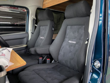 DAIHATSU�@�A�g���[�@S710V�i2023�N�j�@�Ɂ@RECARO�i���J���j�@�G���S���hMV�@BK�@�A�[�����X�g�t���@�~���E�@����