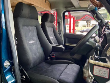DAIHATSU�@�A�g���[�@S710V�i2023�N�j�@�Ɂ@RECARO�i���J���j�@�G���S���hMV�@BK�@�A�[�����X�g�t���@�~���E�@����