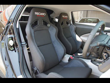 RECARO SR-7 �A�h�o���X�G�f�B�V����