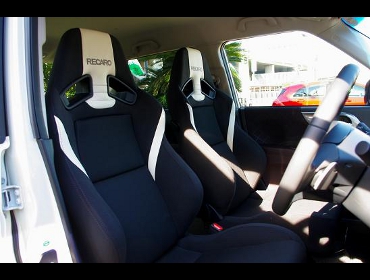 RECARO�i���J���V�[�g�j�@HONDA�@N-ONE�@JG1��RECARO�i���J���j�@SR-7F Lassic�i���V�b�N�j ���@�~2�r�@����