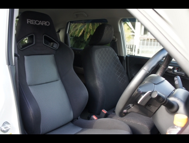 RECARO�i���J���V�[�g�j�@HONDA�@N-ONE��RECARO�i���J���j�@SR-7F SK100 BK/SIL�@�V�[�g�q�[�^�[�t���@����